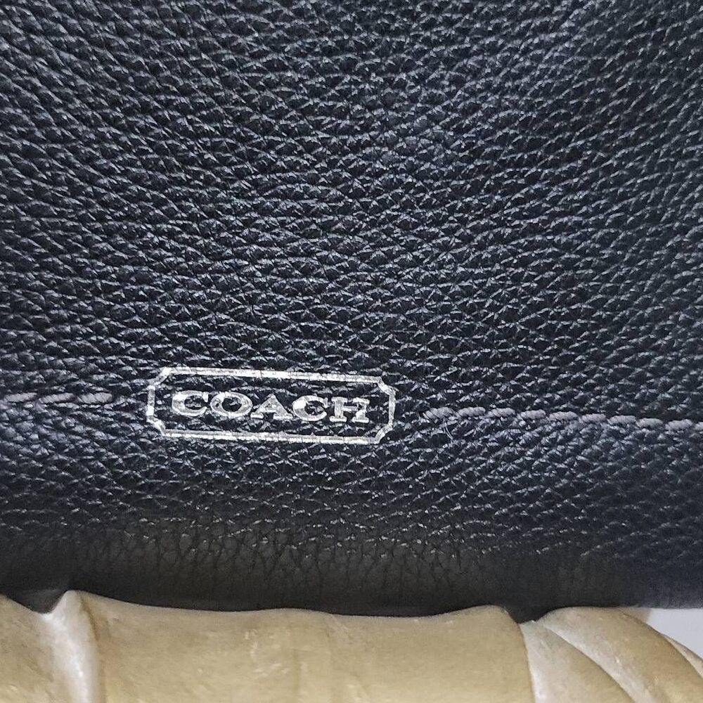 Coach Park Leather Small Wristlet Black - Picture 2 of 8